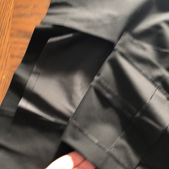 NWT Made in 🇨🇦 Tristan skirt - Picture 9 of 10